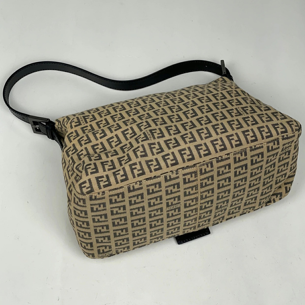 Fendi Bucket Shoulder Mamma Canvas Zucchino Beige Bag Black Handbag